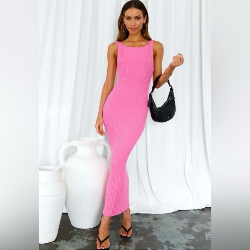 Hello Molly Maddison ribbed knit pink midi dress - Size S